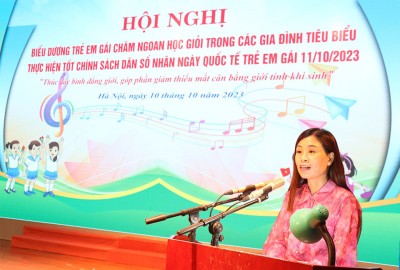 Quận Bắc Từ Liêm gặp mặt, biểu dương 100 trẻ em gái chăm...